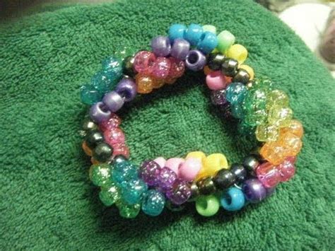 Cut off your remaining strings. How to Make a Kandi Helix Bracelet - [www.gingercande.com ...
