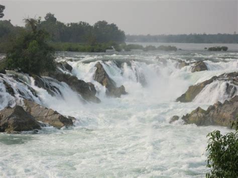 Biggest Waterfalls Chutes De Khone Infy World