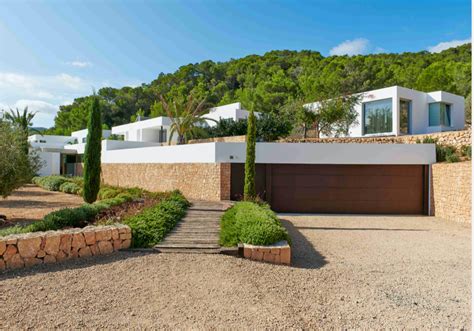 Luxury Villa Close To Cala Bassa Ibiza Kingsize