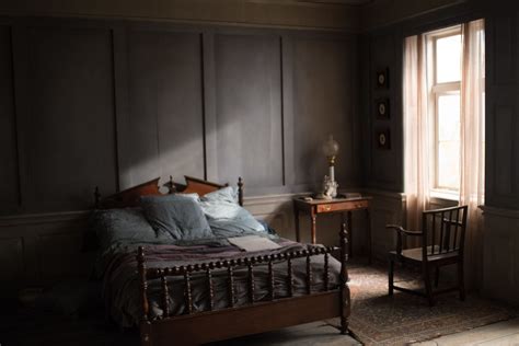 Today i've got a collection of 15 cozy rooms i hope you've found some helpful bedroom decorating ideas to freshen the look of your own bedrooms. Step Inside the Oscar-Nominated Sets of The Danish Girl ...