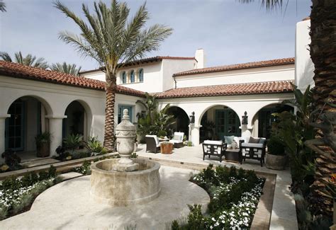 Spanish Courtyard Villa R Douglas Mansfield Architect Inc