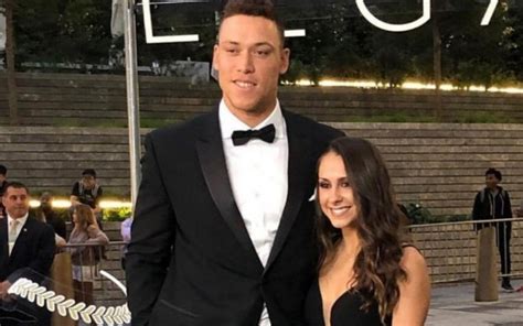 Aaron Judge Girlfriend 2020, Find About His Dating Life | Glamour Fame