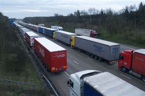 Government Launches Consultation To Tackle Operation Stack Congestion With Kent Lorry Park
