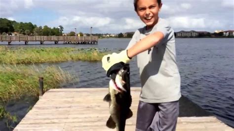 Lake butler or the butler chain of lakes is made up of 11 interconnected lakes totaling 4,720 acres in orlando. Massive Largemouth Bass on Turkey Lake , Orlando, Florida ...