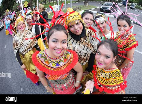 Dayak Traditional Costumes Kuching Sarawak Stock Photo Alamy