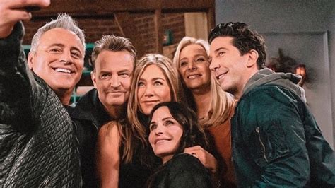 Friends Reunion Jennifer Aniston And Gang Are Being Paid This