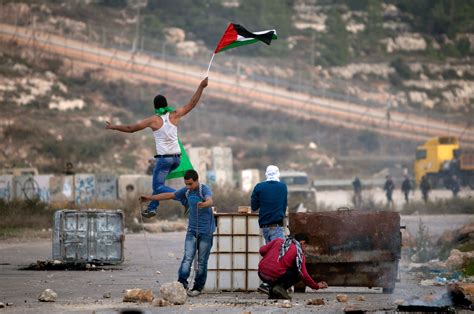 A Leaderless Palestinian Revolt Proves More Difficult To Curb The New