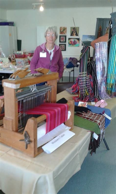 Waikanae Arts And Crafts Society Weaving