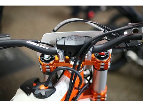 Click here for complete rating. 2014 KTM 350 XCF-W Six Days for sale on 2040-motos