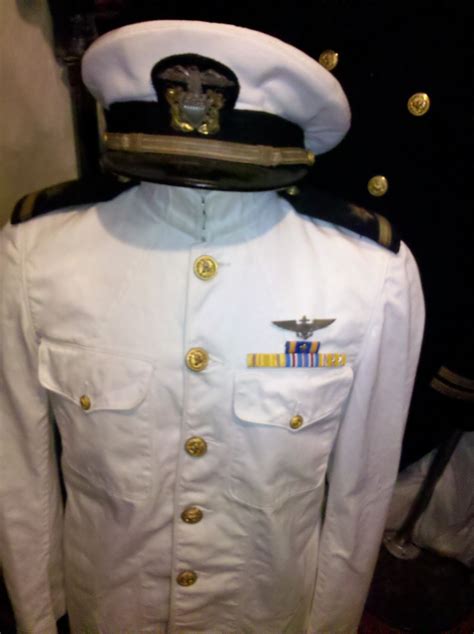 Wwii Us Navy Pilot Summer Whites Dress Uniform Collectors Weekly