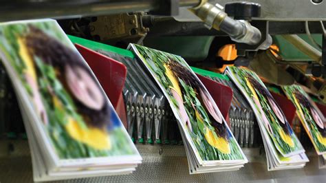 Choose to go with staples or stitching. Spiral & Coil Binding - Glowing Cherry