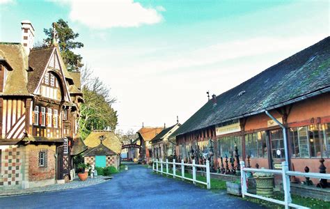 Yelp permet un moyen facile et amusant pour trouver, recommander et discuter les pépinières de bavent sise à louvigny ont des exemplaires divers et en assez bon état. Brilliant but bonkers; the pottery at Bavent - Normandy ...