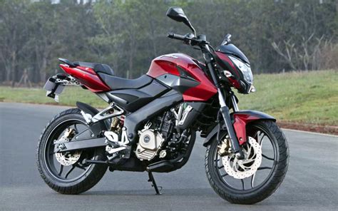The alliance bajaj was talking about was a global partnership with the british legendary motorcycle manufacturer, triumph. 2012 Bajaj Pulsar 200NS - the Indian KTM Duke 200 ...