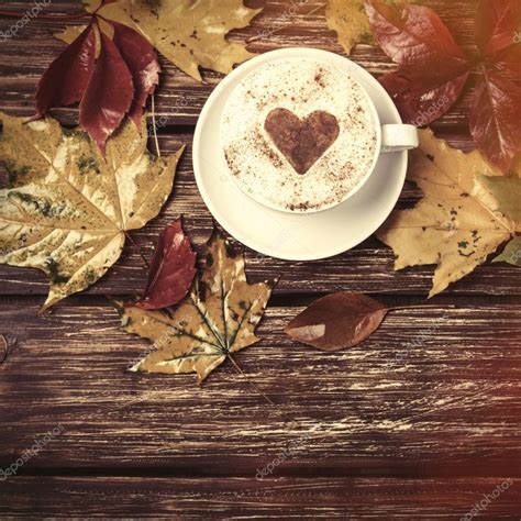 Autumn Leaves And Coffee Cup — Stock Photo