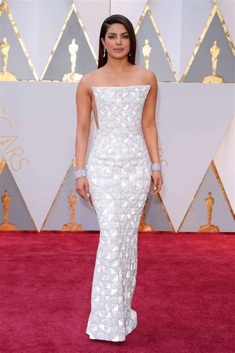 Priyanka Chopra Wears A Daring White Dress To The 2017 Oscars