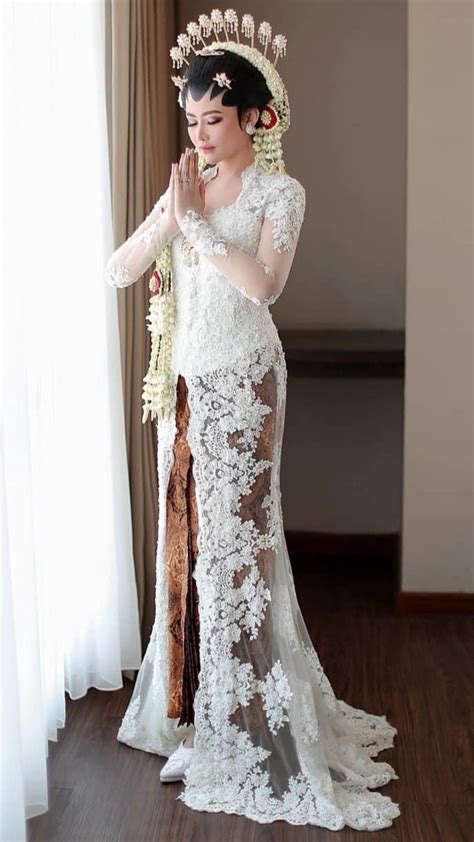 Pin Oleh Erniisa Di Myfav Indonesian Traditional Bride Pakaian Pernikahan Gaya Pengantin