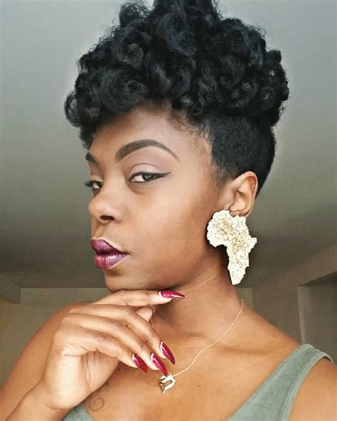Which of course is beautiful, but there are plenty of women with shorter length 4c hair that are equally as beautiful. Easy Hairstyles For 4C Hair - Essence