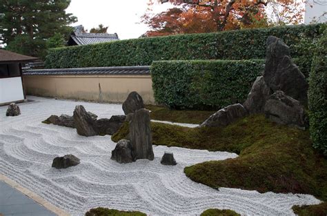 Robert Ketchells Blog Stone Setting In The Japanese Garden Japanese