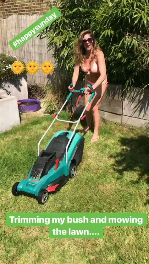 Lucy Horobin On Twitter Allll About Mowing The Lawn In My Bikini