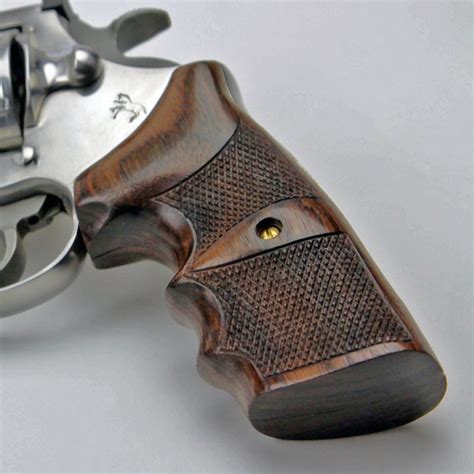 Colt Anaconda Rosewood Finger Position Grips Checkered