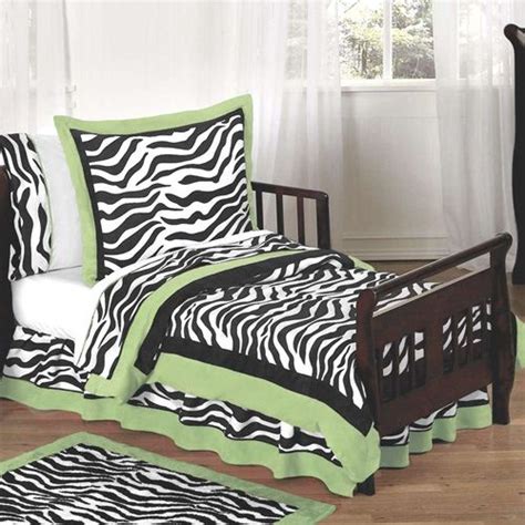 Pin on myah s room ideas. Stunning Zebra Theme Rooms Decorating Ideas | Zebra print ...