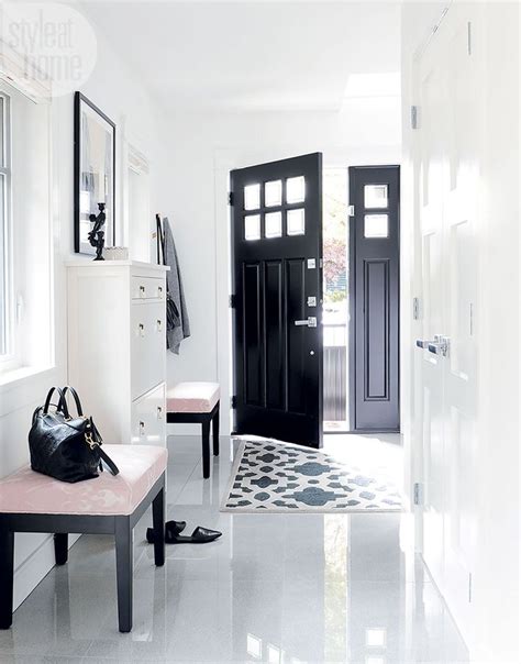 How To Create A Functional Entryway That Makes A Serious Statement