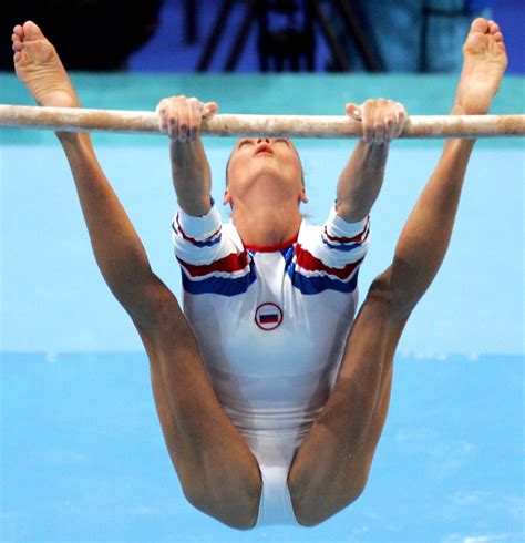 Svetlana Khorkina Gymnastics Poses Artistic Gymnastics Gymnastics