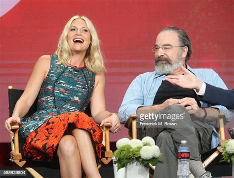 actors claire danes and manty patinkin speak onstage at homeland news photo getty images
