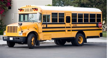 the american school bus is yellow here s why the vintage news