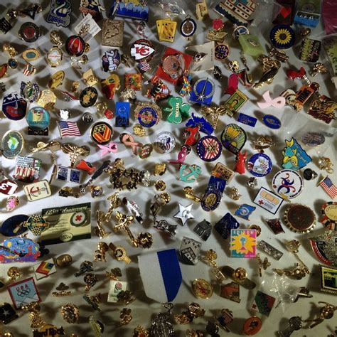 Lot Of 250 Vintage To New Lapel Pins Mixed Metal Enamel Rhinestone Tac