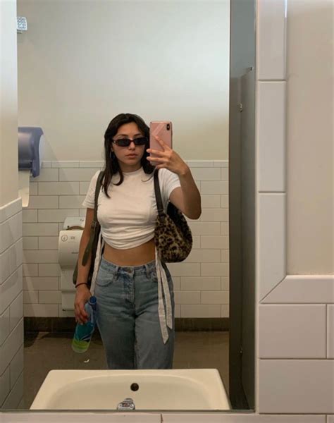 pin by emily🦋 on ~ mirror selfies in 2020 fashion outfits mirror selfie
