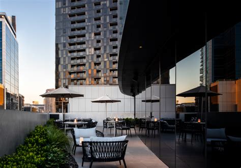 Win A Luxurious Weekend Getaway At Melbourne Marriott Hotel Docklands