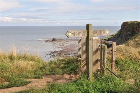 Whitby To Robin Hoods Bay Walk Yorkshire Stay Inspiration