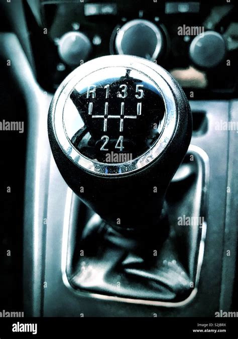 Car Gear Stick Hi Res Stock Photography And Images Alamy