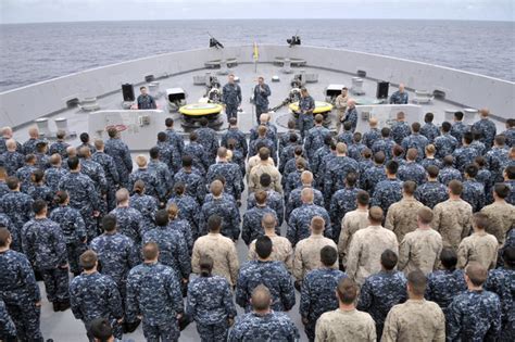 Who Has Precedence Navy Or Marines