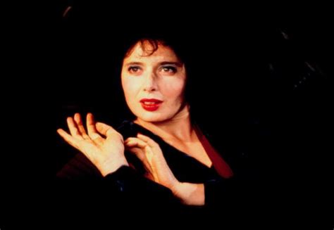 The daughter of the swedish actress ingrid bergman and the italian film director roberto rossellini, she is noted for her successful tenure as a lancôme model. Isabella Rossellini Blue Velvet