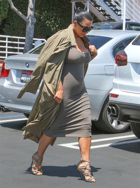 Kim Kardashian Baby Bump Pictures July 2015 Popsugar Celebrity