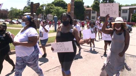 our voices matter mothers of gun violence victims march in milwaukee