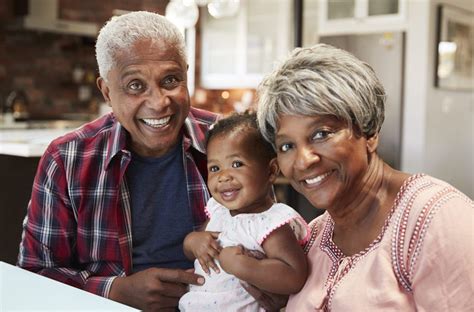 7 Reasons Why Grandparents And Grandchildren Are So Important To Each