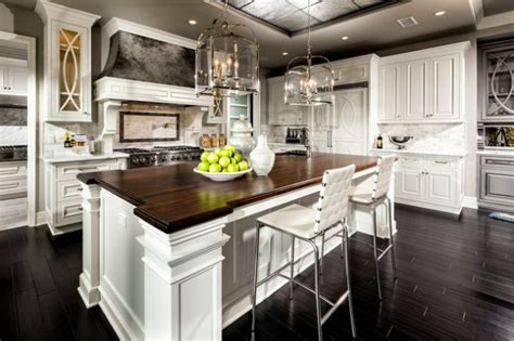 18 Timeless Traditional Kitchen Designs That Every Home Needs