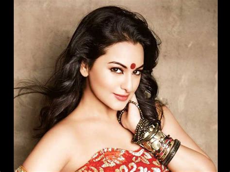 Sonakshi Sinha Was Being Fat Shamed By Industry People Sonakshi Sinha