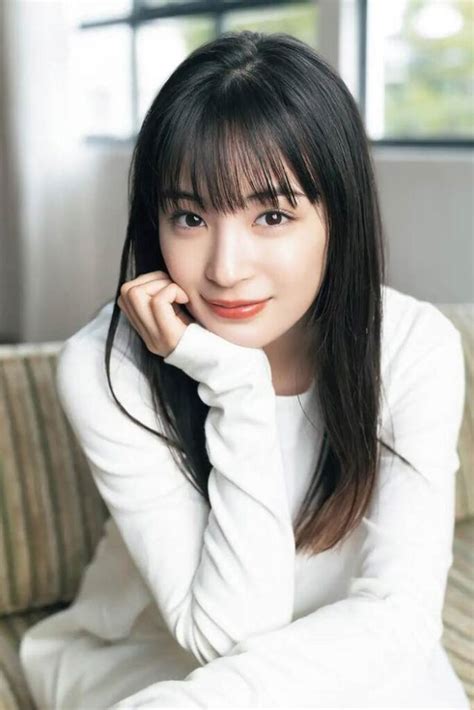List Of Top 10 Most Beautiful And Hottest Japanese Actresses And Models 2022