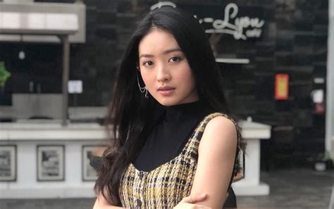We did not find results for: Natasha Wilona Cantik Bak Artis Korea, Kulit Kelewat Putih Bikin Syok Dikira Boneka
