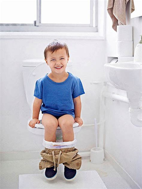 When To Start Potty Training Your Toddler Potty Training Cool Baby