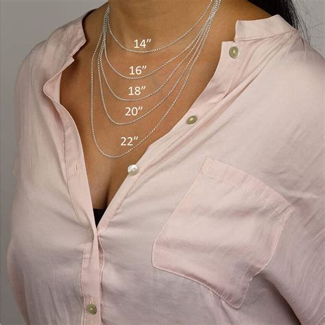 How To Choose The Right Necklace For Your Body And Outfit Gold Name
