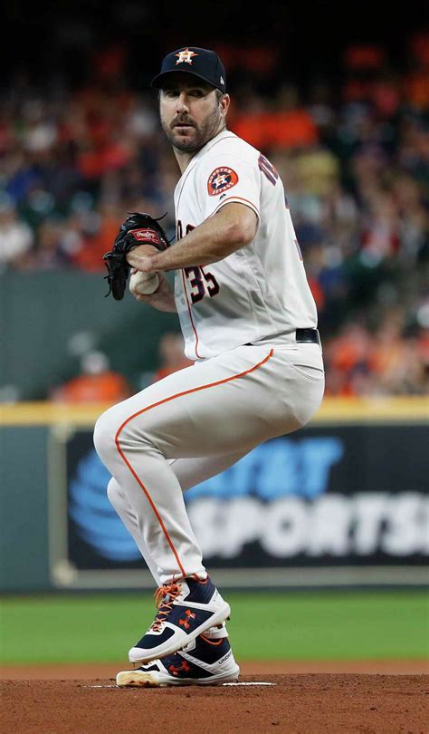 Homers Back Justin Verlander S Gem As Astros Take Series From A S