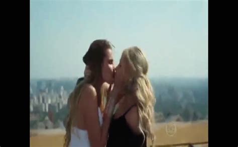 Rhaisa Batista Yasmin Brunet Lesbian Scene In Verdades Secretas AZNude