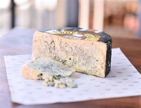 Cabrales Asturian Spanish Blue Cheese Per 12 Lb 8 Oz Caputos