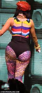 Nicki Minaj Fan Is Wrestled Off Stage After Touching Singers Curves