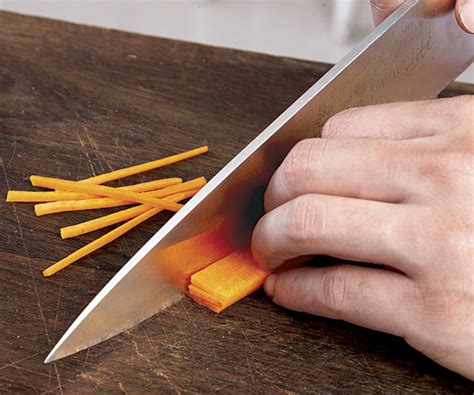 With zucchini being plentiful this time of year (so many awesome zucchini harvest pics floating around instagram!), this would be a great way to use up any these baked zucchini sticks would be a great way to get your kids eating a few more veggies at dinner time! How to Cut Julienne Strips - Article - FineCooking